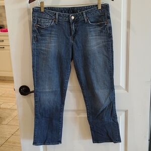 Lucky Vintage Low Rise Lola Crop Medium Wash Jeans Size 8/29